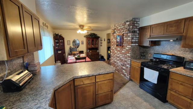 3260 MARMAC RD, ANDERSON, CA 96007, photo 4 of 22